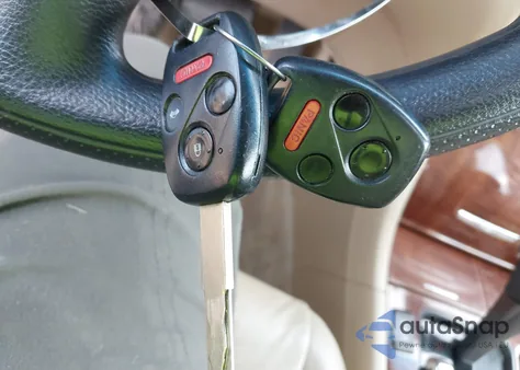 2007 Honda Accord 2.4 Ex из США, поврежденный, VIN 1HGCM56817A148398